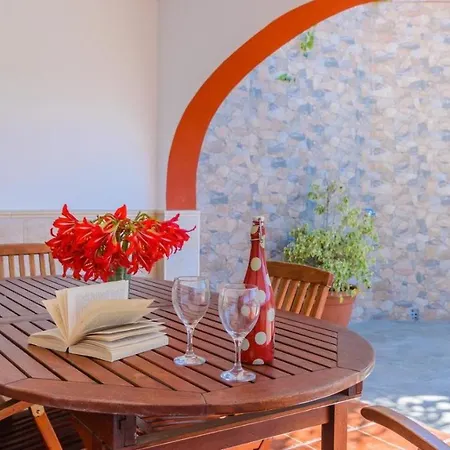 Casa Charnite By Ruralidays *